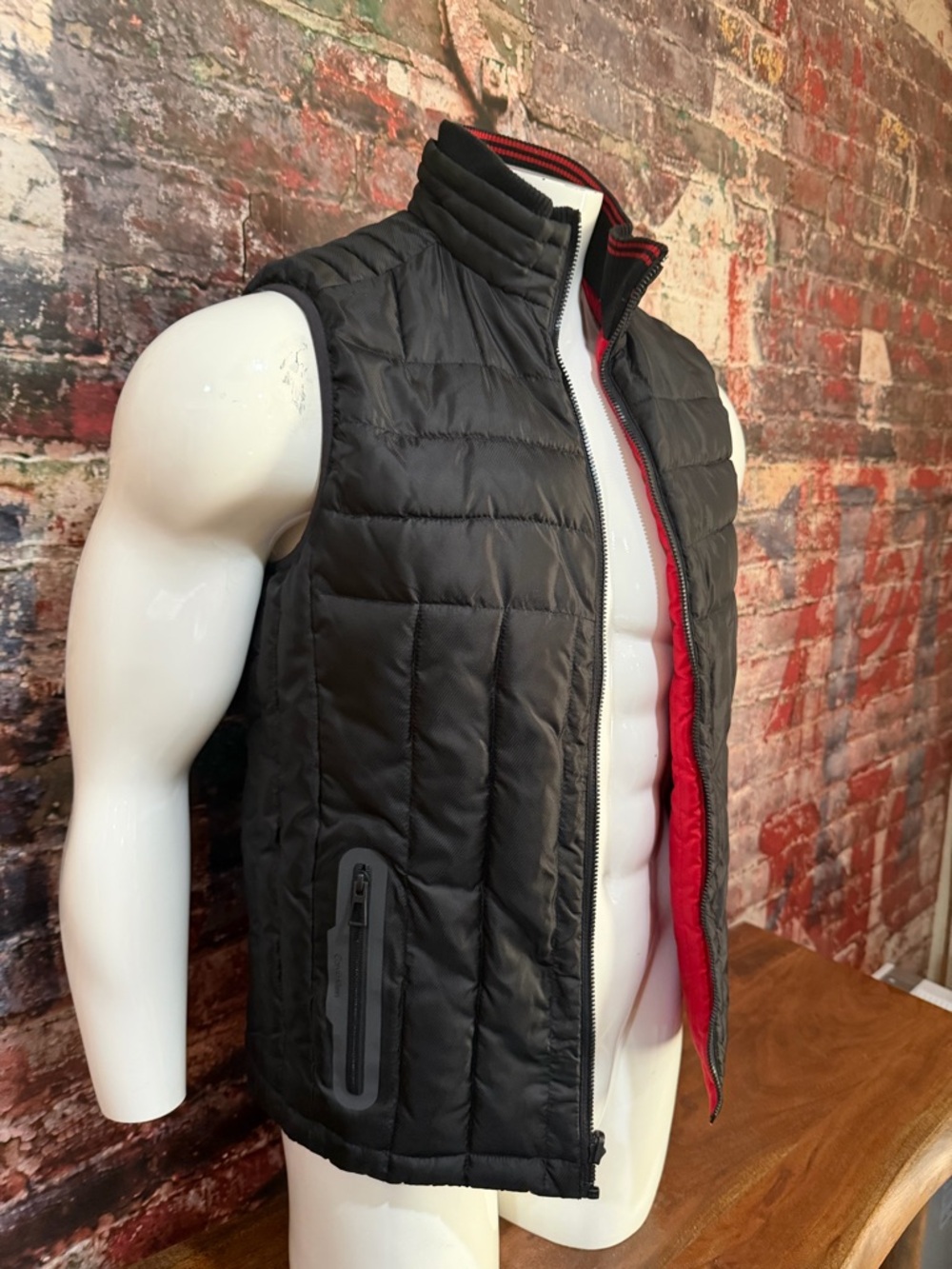 Calvin Klein Black and Red Reversible Quilted Logo-Back Men's Vest